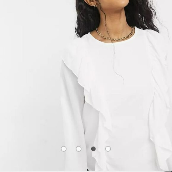 ASOS In the style womens size 6 exclusive top with ruffle sleeve detail in white - Picture 10 of 13